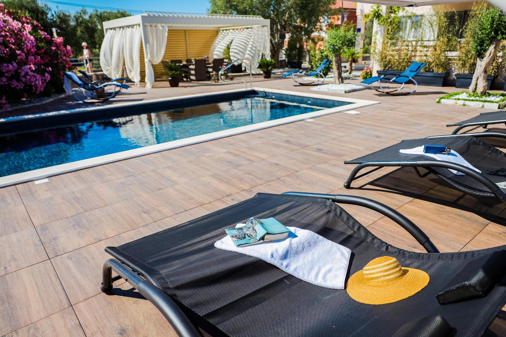 Villa Olive Garden ซูโกชัน ภายนอก รูปภาพ